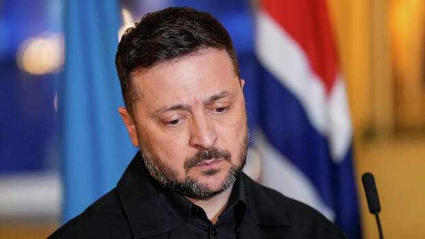 Под Зеленским шатается кресло: уровень недовольства растет как на дрожжах