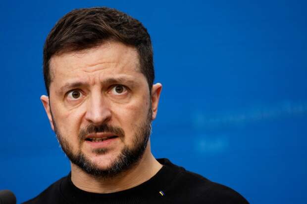 Подполковник Дэвис: переговоры с Россией ОАЭ привели Зеленского к панике