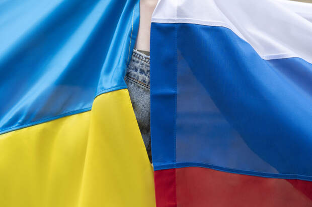 Болтон: Перемирие России и Украины возможно после выборов в США