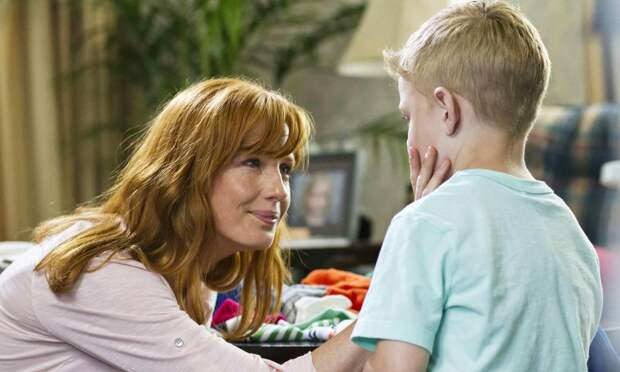 «По-дурацки назвали»: бабушка не смирилась с именем внука и решила действовать