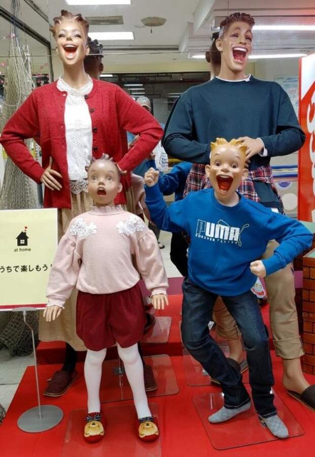 Немножко безумные манекены в Японии