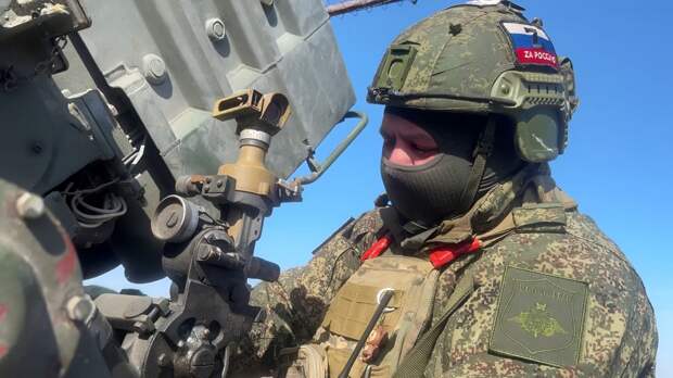 Как операторы дронов и реактивная артиллерия работают вместе на СВО