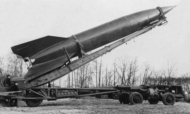 За основу взяли немецкую ракету ФАУ.