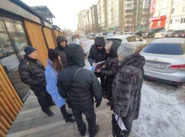 Внимание надпись. Владельца обратите внимание и на. Табличка важная информация. Важная информация собака. Значок обратите внимание.