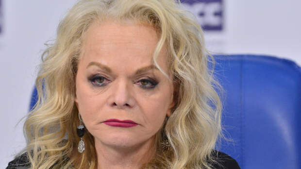 Автомобиль Долиной трижды за вечер подъезжал к дому в Хамовниках после суда