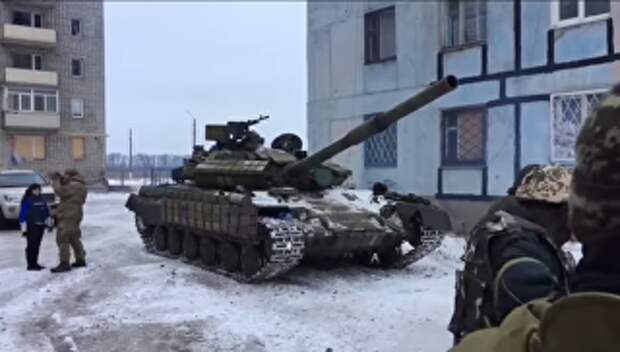 Украинские танки вошли в Авдеевку. Архивное фото