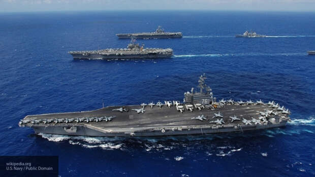 Два авианосца США направились в район проведения военных учений Китая