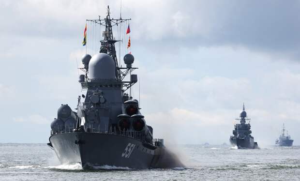 «Это подрывает все правила». Запад начал войну с «теневым флотом» России? Как ответит Москва и чем это грозит мировой экономике?