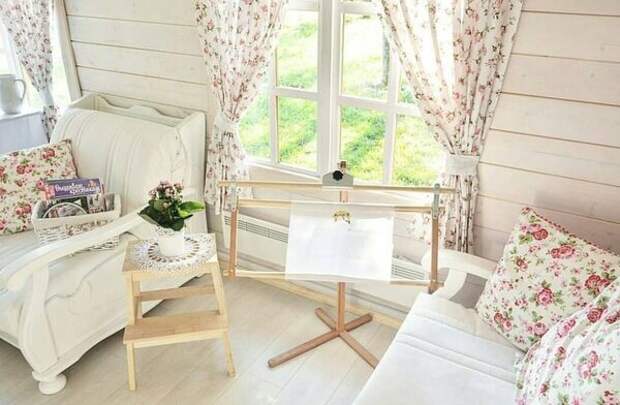 Фото : Усадьбушка Вышивальный станок