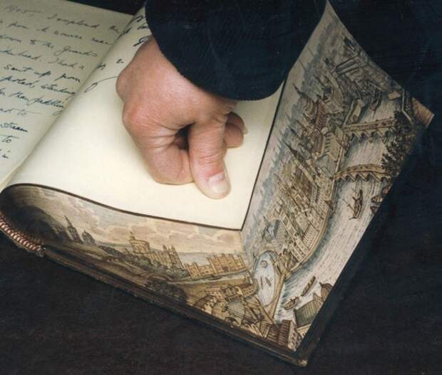 Скрытые рисунки на обрезах старинных книг Книги, История вещей, История, Видео, Длиннопост