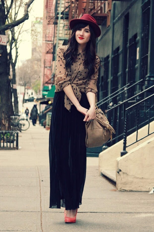 how to wear a maxi skirt