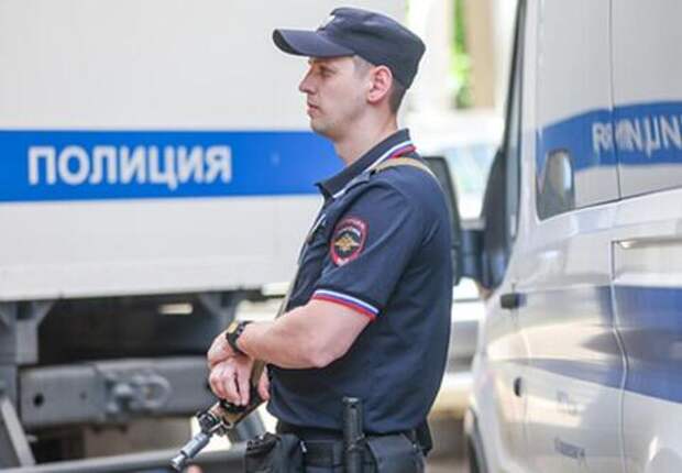 Банка с сюрпризом: турист из Темрюкского района вёз в Сочи коноплю в стеклянной таре