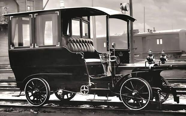 Эта машина могла ездить по рельсам: для чего ее построили?