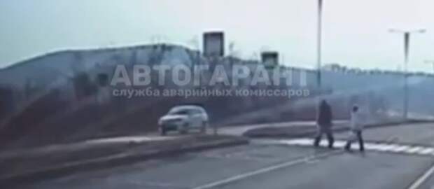 Смертельное ДТП во Владивостоке: Нелегальный Водитель за Рулем Во Владивостоке произошло шокирующее ДТП, в результате которого погибла молодая девушка.-5