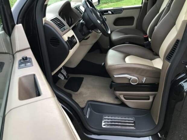 Микроавтобус Volkswagen Multivan с двигателем от Porsche 911