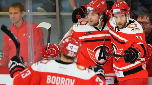 «Автомобилист» стал победителем Восточной конференции КХЛ