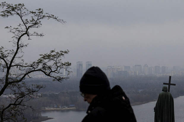 Мэр Киева призвал жителей покинуть город из-за отсутствия отопления