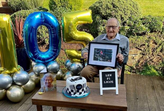 Льюис Хэмилтон встретился со своим 105-летним фанатом. Видео