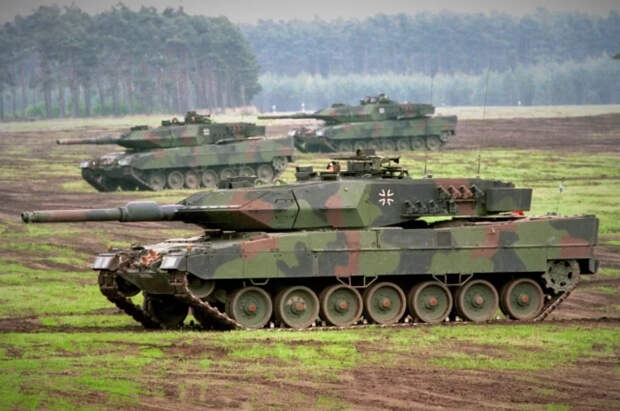 НАТО стягивает танки к Калининграду: как ответит Россия