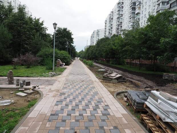 Благоустройство сквера. Фото: «Москва. Северо-Запад»