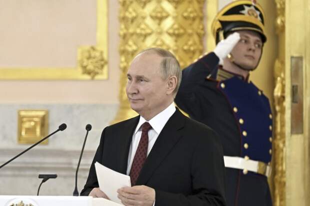 Британские СМИ: Путин унизил англичан, отказавшись пожать руку британскому послу