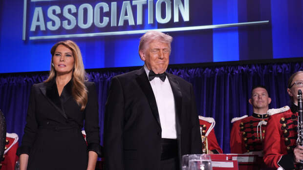 Выстрелы в отеле и вопросы к спецслужбам: что стоит за атакой на Трампа