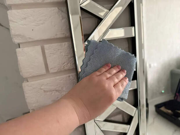 Забудьте про пылесос: музейный метод уборки оставляет поверхности чистыми на 2 недели