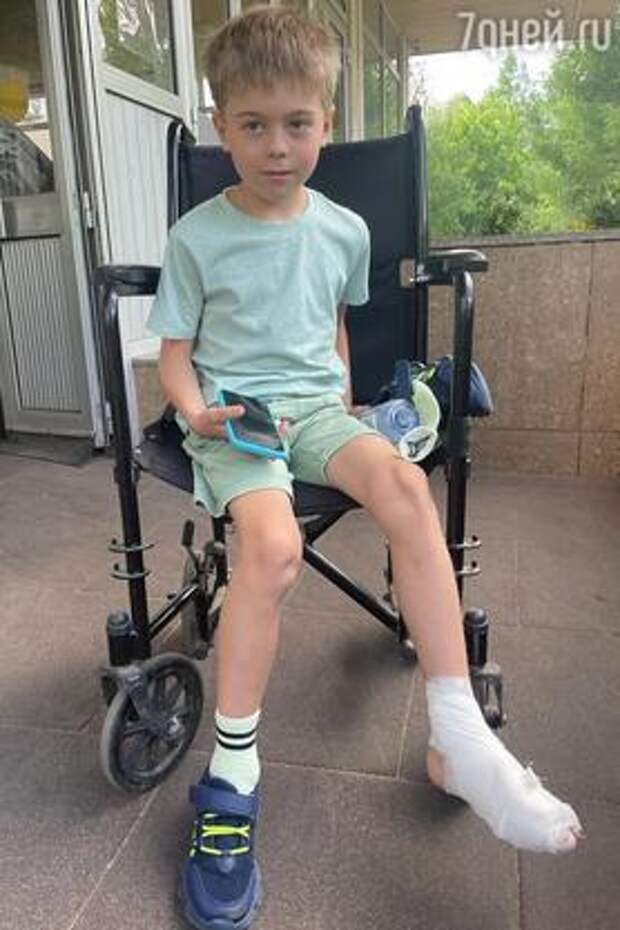 Сын в инвалидной коляске: Пресняков показал, что случилось с его ребенком