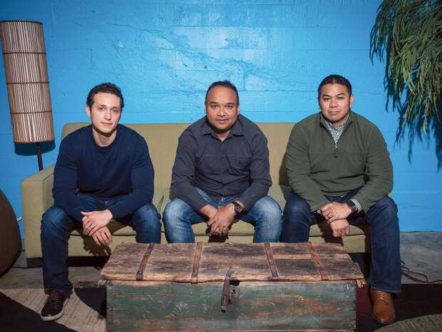 Chida Khatua (middle). Foto David Paul Morris/Bloomberg via Getty Images