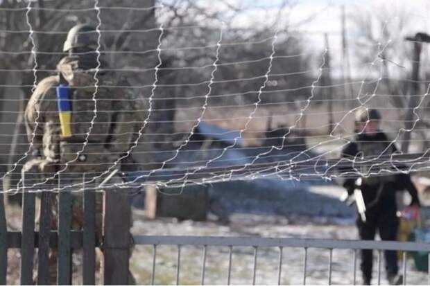 Мы наступаем, враг бежит. Киев эвакуирует из Запорожья людей и предприятия