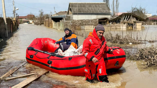 Весенняя волна: каким регионам в этом году угрожают половодье и паводки