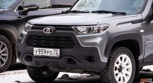 Lada Zubr: Немцы превратили отечественную «Ниву» в пикап с бассейном