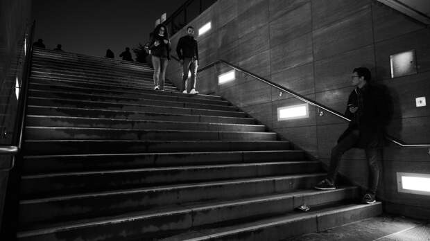 Когда ревность перестаёт быть нормой: мнение психолога