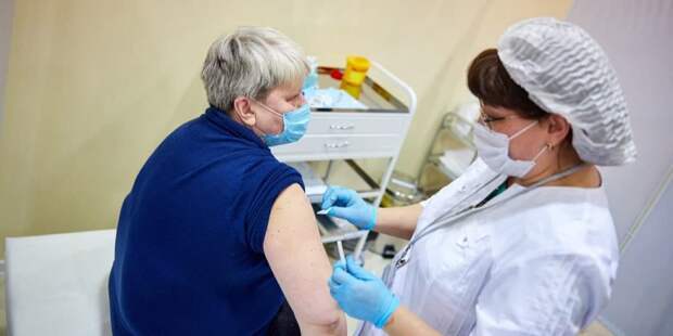 Собянин утвердил стимулирующие выплаты для медиков за проведение вакцинации. Фото: М. Денисов mos.ru