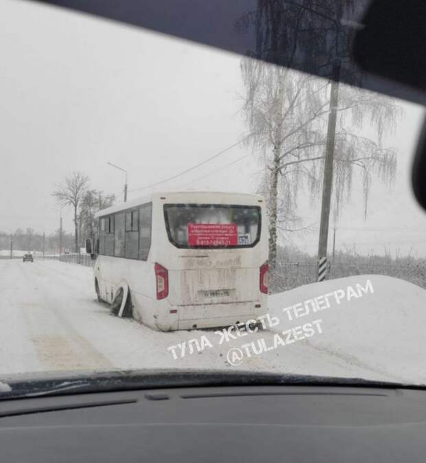 В Туле у автобуса «Ирбис» на ходу отвалилось колесу