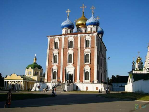 Дивные храмы России