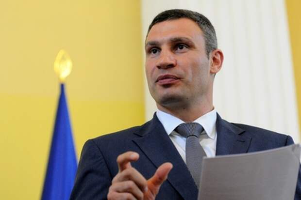 Кличко попросил у Европы оружие и получил премию за мир Кличко попросил у Европы оружие и получил премию за мир