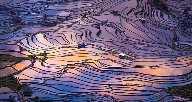 Залитые водой рисовые поля в округе Яньань виды, города, китай, красота, необыкновенно, пейзажи, удивительно, фото