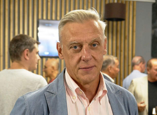 Бросил пить, подружил молодую жену с бывшей супругой. «Убойная сила» Александра Половцева