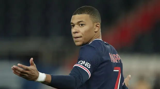 СМИ: «Реал» отложит переговоры о переходе Мбаппе из-за финансовых проблем