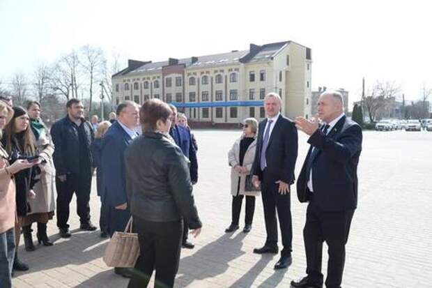 Парк и аллея: в Славянском районе Кубани благоустроят сразу два объекта