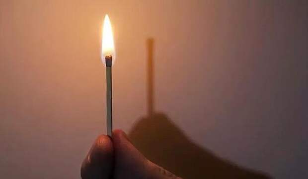 НИТЬ АРИÁДНЫ