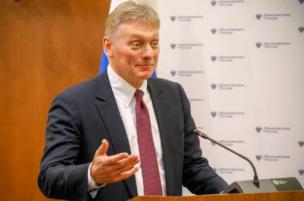 Президент украинского государства вновь придумал, как заманить глав мировых держав в Швейцарию, чтобы метать там бисер и болтать о мире в мире.-2