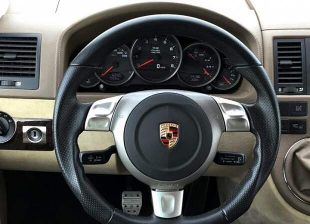 Микроавтобус Volkswagen Multivan с двигателем от Porsche 911