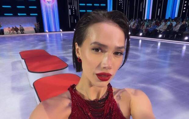 Вездесущая Алина Загитова, шоу-номер Валиевой и обвинения Плющенко. «Обзор фигурки»