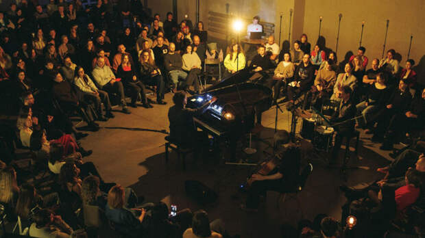 Дима Устинов — о новом альбоме, концерте в ДК «Рассвет» и энцефалограмме