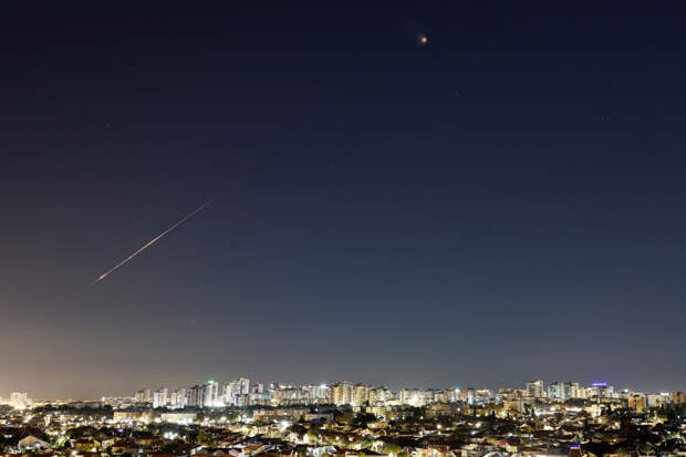 Иран обстрелял офис Нетаньяху