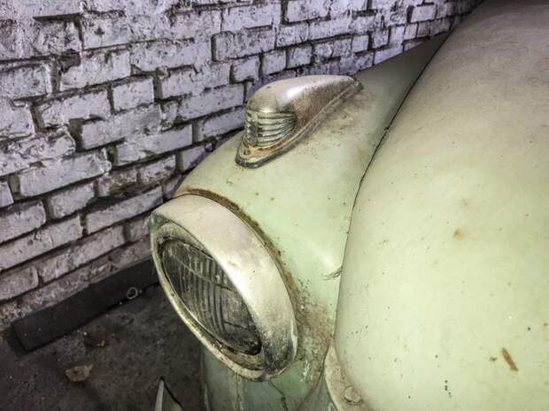 Гаражная находка: ранний "Запорожец" ЗАЗ-965 1961 года выпуска barn find, авто, автомобили, заз 965, заза, запорожец, олдтаймер, ретро авто