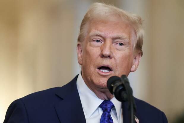 Трамп объяснил поражение трех истребителей США ракетами из Кувейта