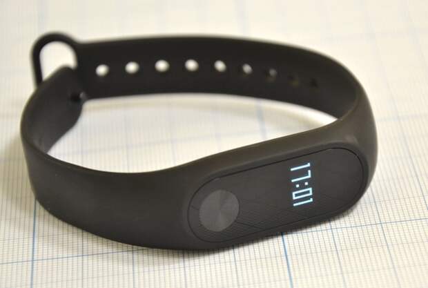 Xiaomi Mi Band 2: часы